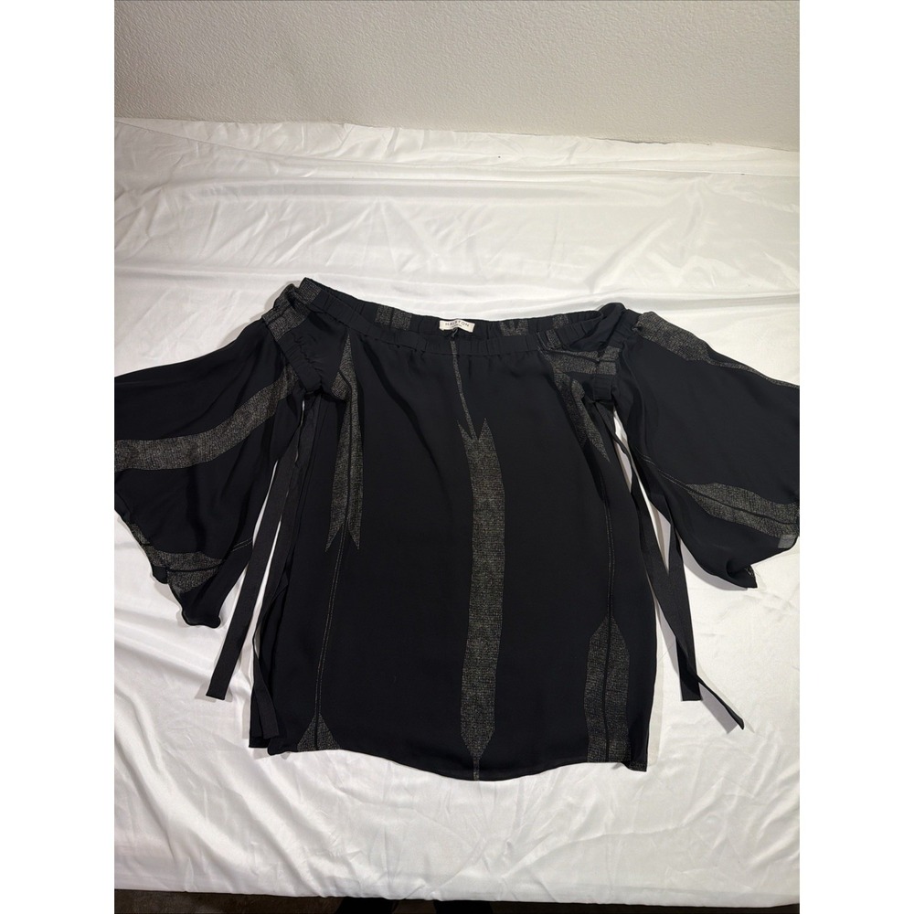 Halston Heritage Silk Off Shoulder Flowy Printed Blouse Boho Bell Sleeve Black 6